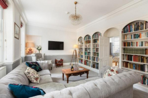 6 Bedroom City Centre Georgian Town House - Abbey & Baths-2 min walk
